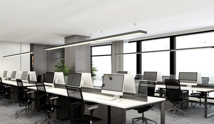 なぜパソコン授業では“操作遅れ”が起こりやすいのか